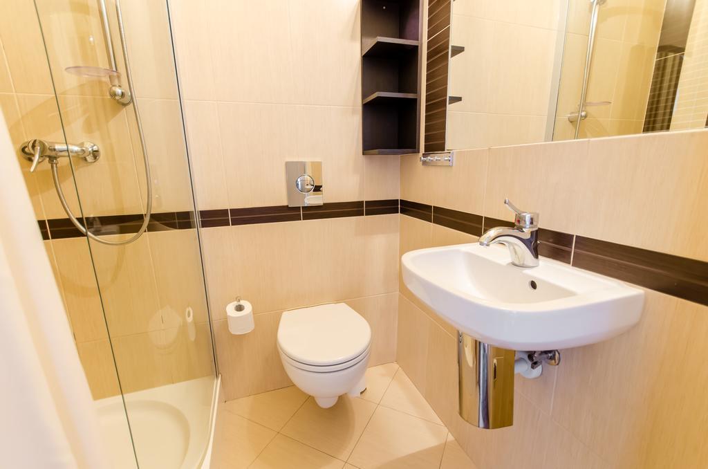 Fantasia Apartments Cracovia Exterior foto
